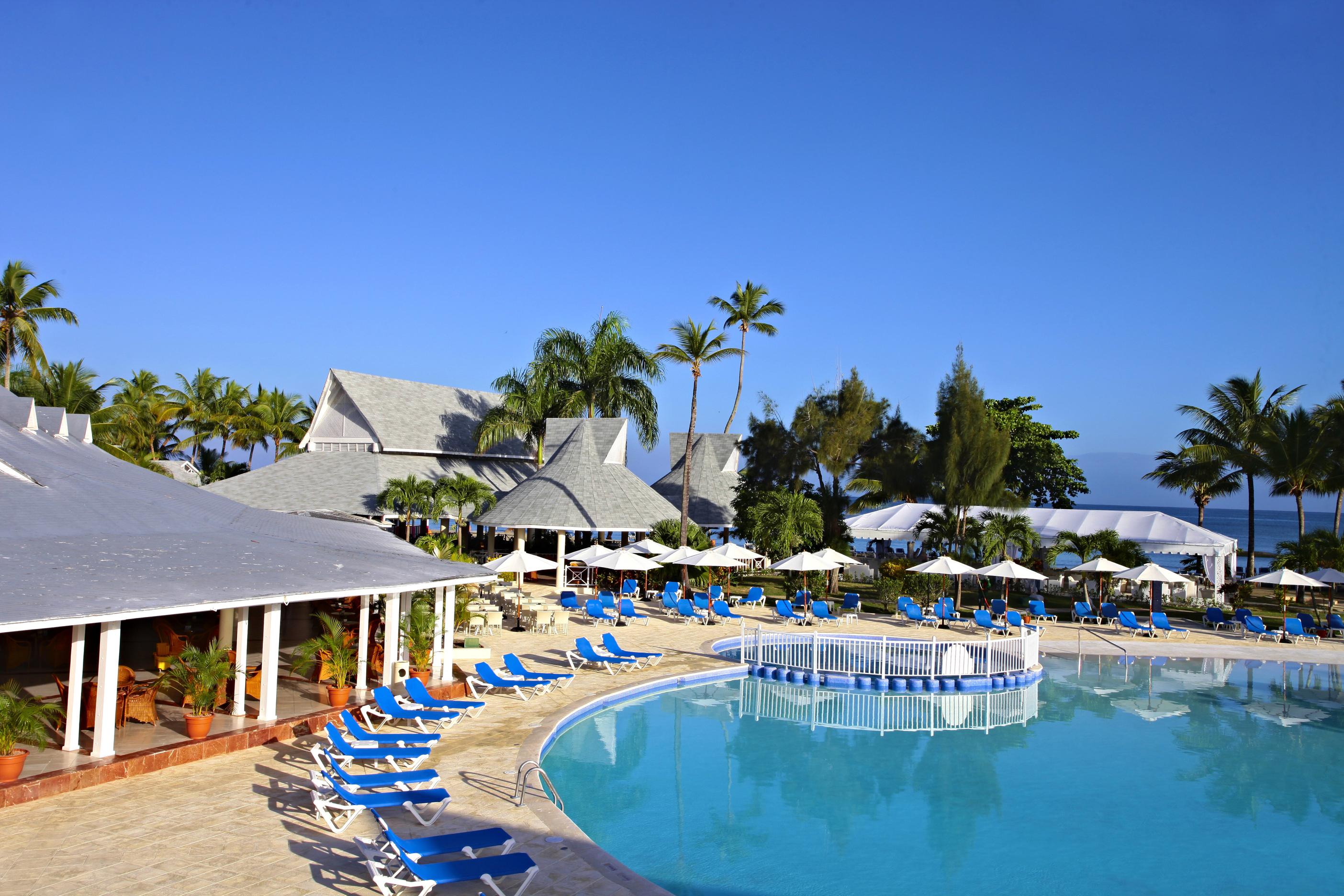 Bahia Principe Grand San Juan Hotel Río San Juan Exterior photo
